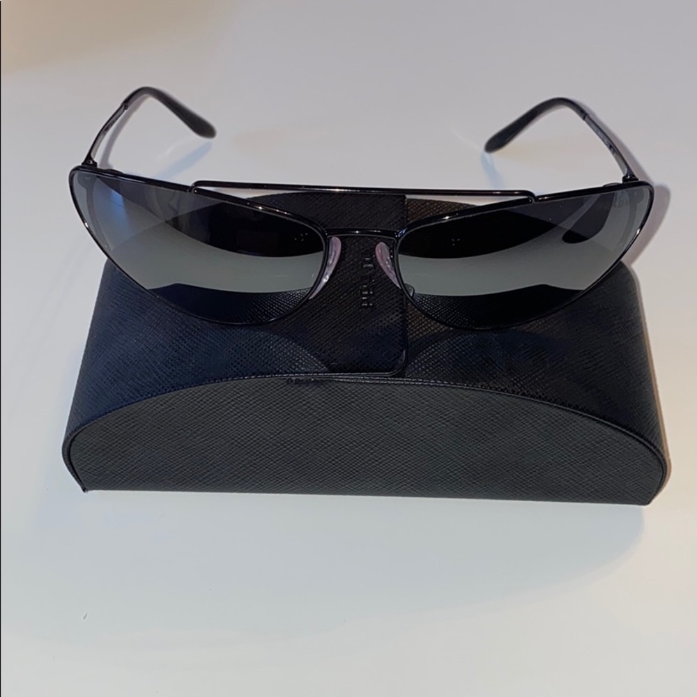 Prada Cat Eye Black Occiali Da Sole Sunglasses - Picture 5 of 11